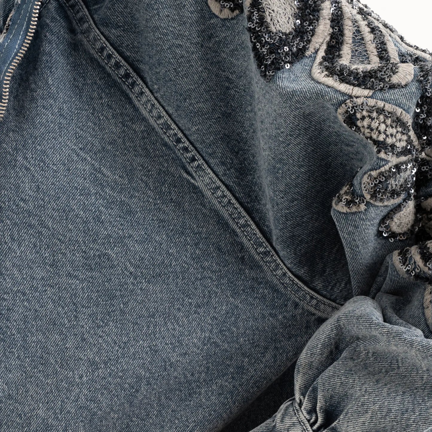 Nakış Detaylı Denim Kapüşonlu Kot Ceket