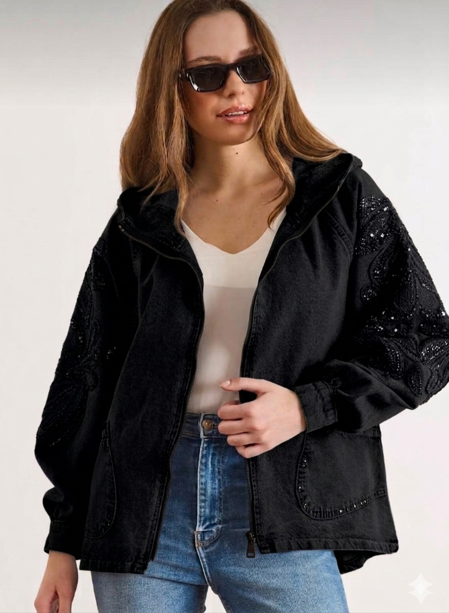 Nakış Detaylı Denim Kapüşonlu Kot Ceket