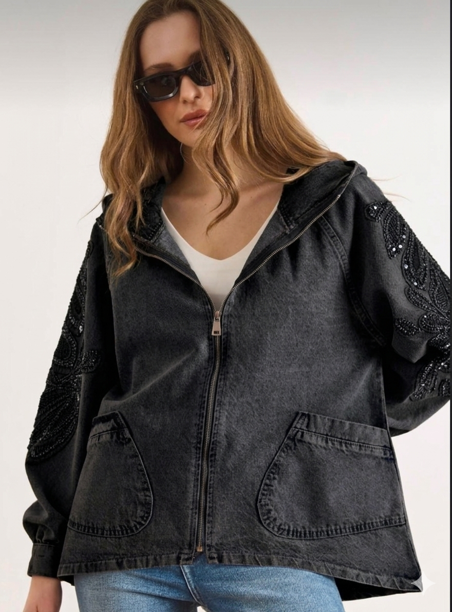 Nakış Detaylı Denim Kapüşonlu Kot Ceket