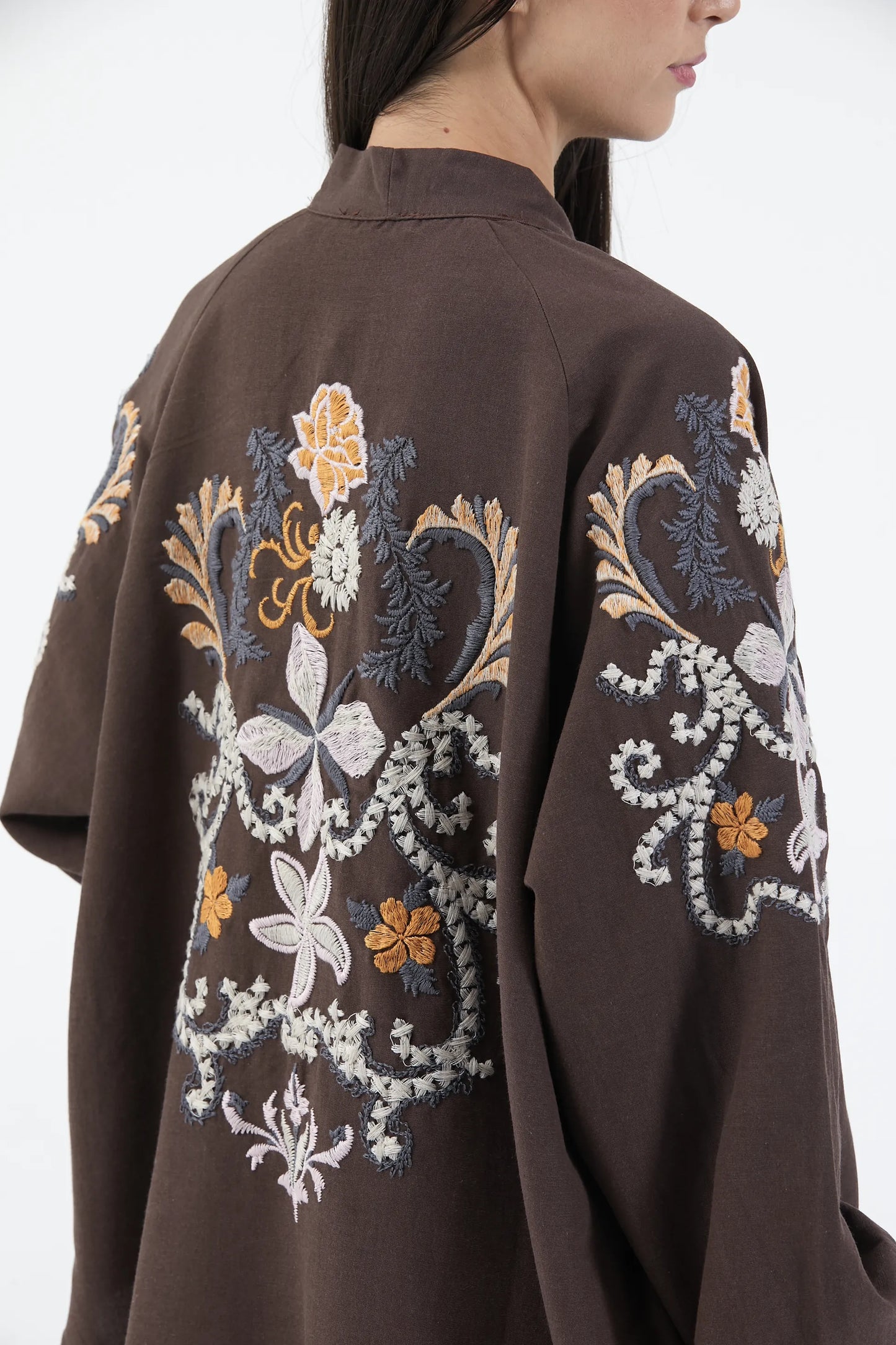 Acı Kahve Nakış İşlemeli Mevsimlik Keten Kimono