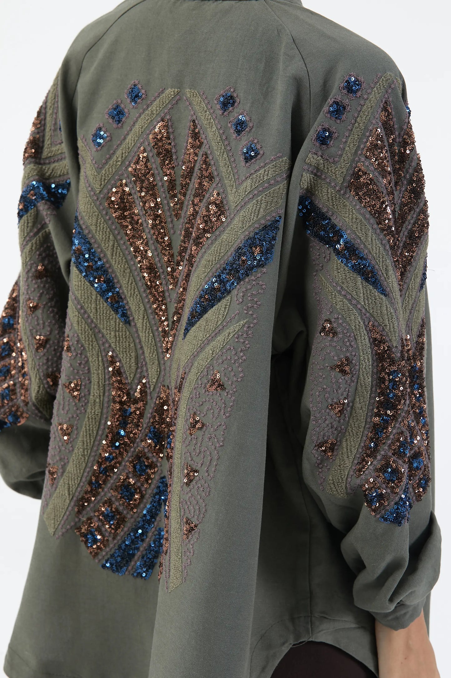 Haki Taş İşlemeli Nakışlı Mevsimlik Kimono