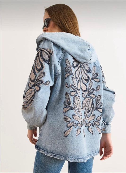 Nakış Detaylı Denim Kapüşonlu Kot Ceket