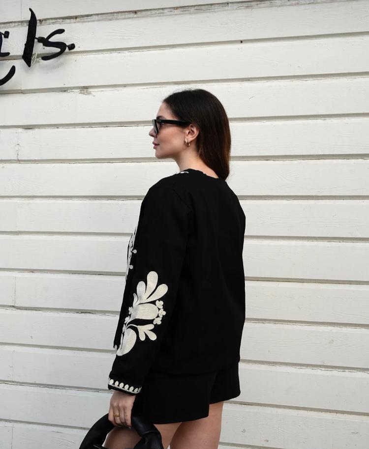 Nakış İşlemeli %100 Cotton Ceket