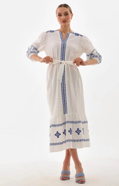 Nakış İşlemeli %100 Cotton Yarım Kol Mevsimlik Elbise